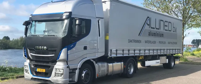 Stralis 420pk voor Aluned BV