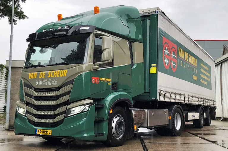 Van de Scheur Logistiek Vianen kiest voor IVECO S-WAY