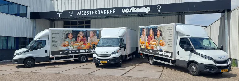 Meesterbakker Voskamp neemt drie IVECO Daily’s 40C18a8 met opbouw in gebruik