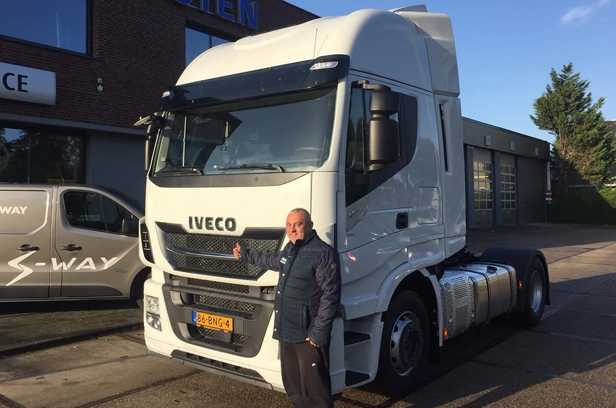 IVECO Stralis 420pk voor ÖZ & ER FOOD