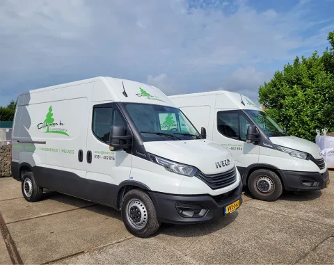 IVECO Daily 35S14A8 L2/H2 afgeleverd aan Hoveniersbedrijf Dijkman B.V.