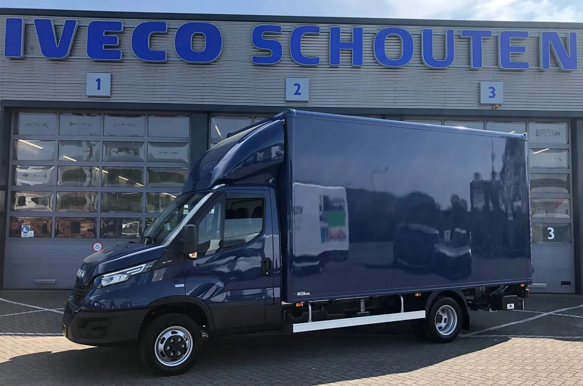 IVECO Daily bakwagen voor Böcker Nederland