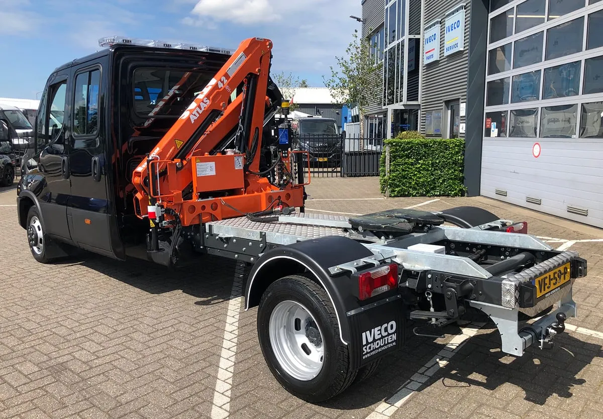 Bijzondere IVECO Daily BE-trekker voor De Wit Hekwerken