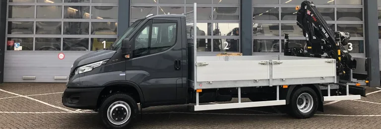 IVECO Daily 70C18 voor Walmont Reparatie- en Montagebedrijf
