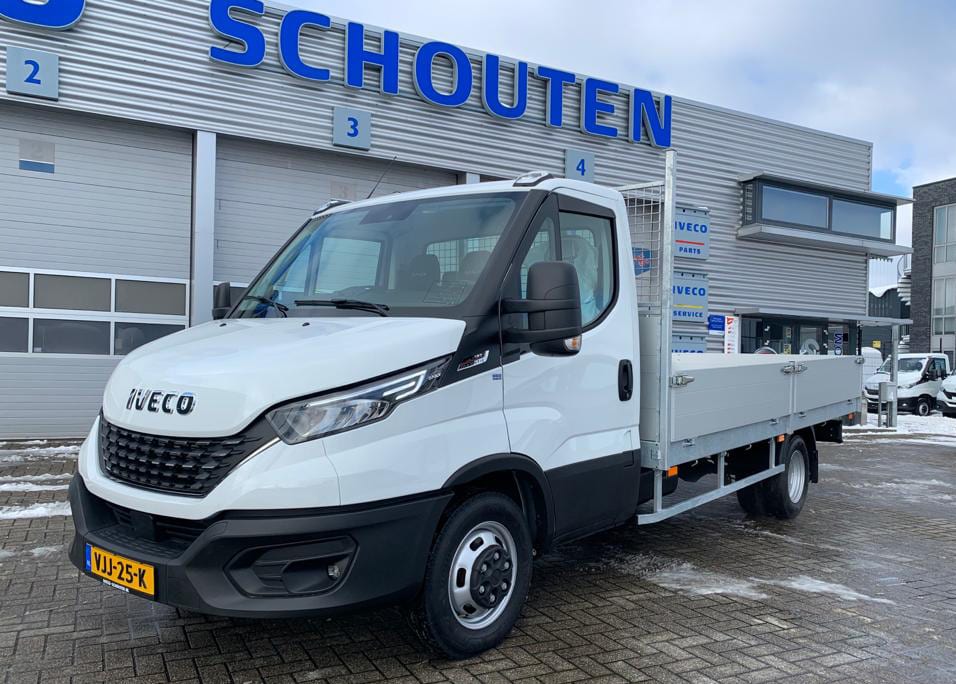 Nieuwe IVECO Daily voor Handelsonderneming Peter Esman