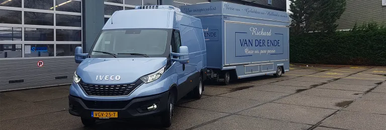Vishandel Richard van der Ende neemt nieuwe IVECO Daily koelwagen in gebruik!