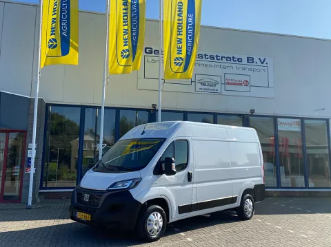 2x Fiat Ducato Serie 8 voor Gebr. Weststrate