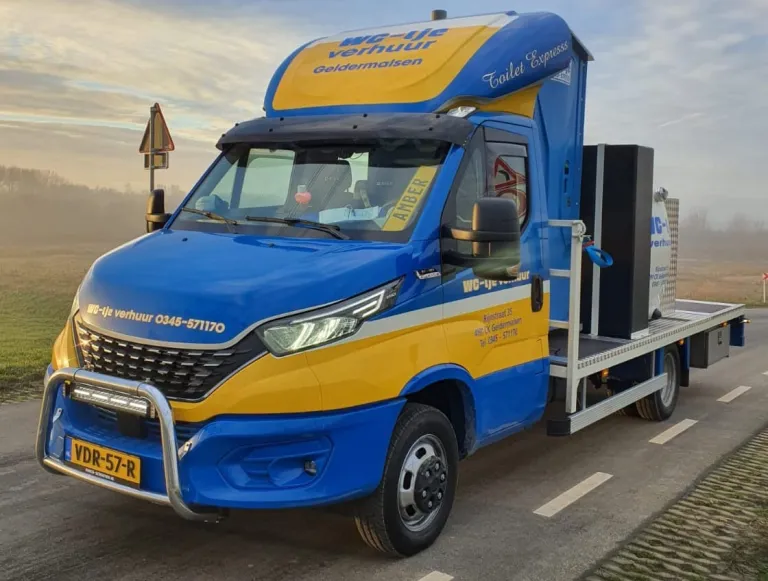 Nieuwe IVECO Daily voor WC-tje verhuur Geldermalsen