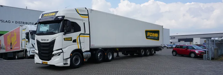 Nieuwe IVECO S-WAY voor P. van der Nat Transport uit Giessen