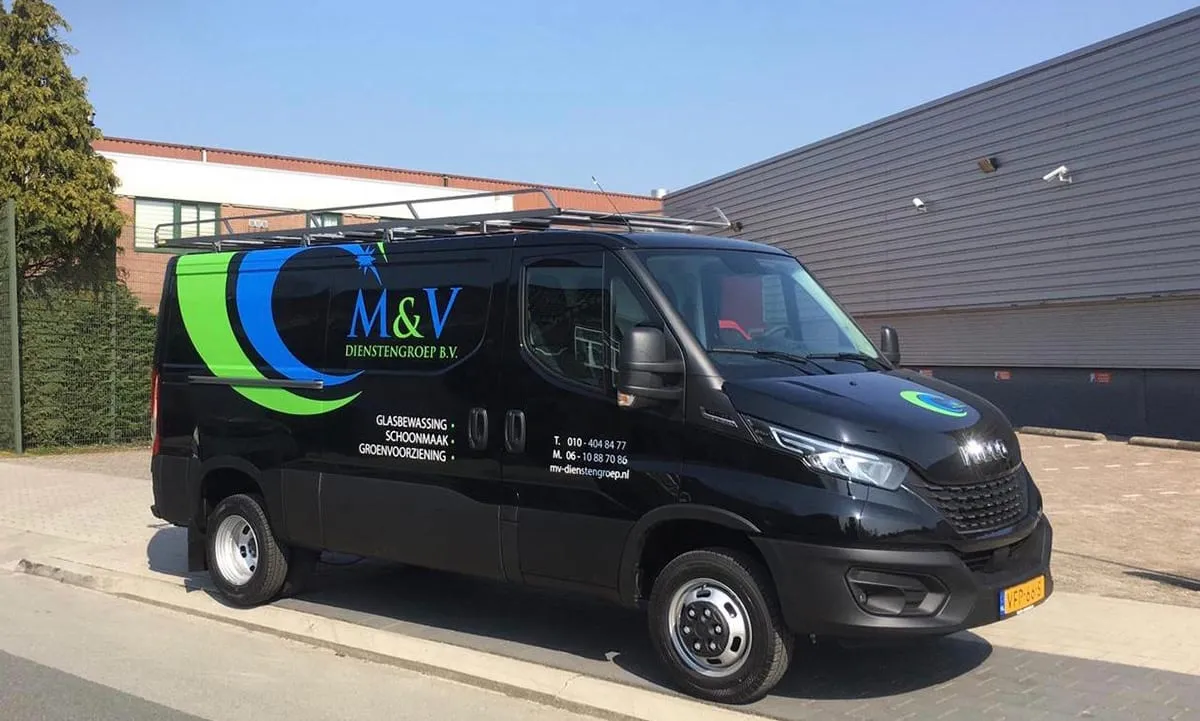 Nieuwe IVECO Daily voor M&V Dienstengroep
