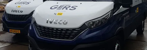 Vijf IVECO Daily bezorgwagens voor GewoonGers