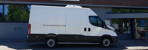 IVECO Daily koelwagen voor Verse Boerderij Friet