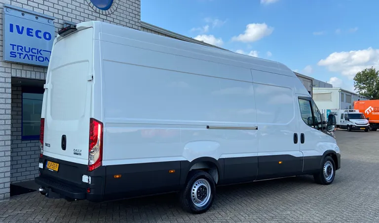 Govatech neemt ruime IVECO Daily bestelwagen in ontvangst
