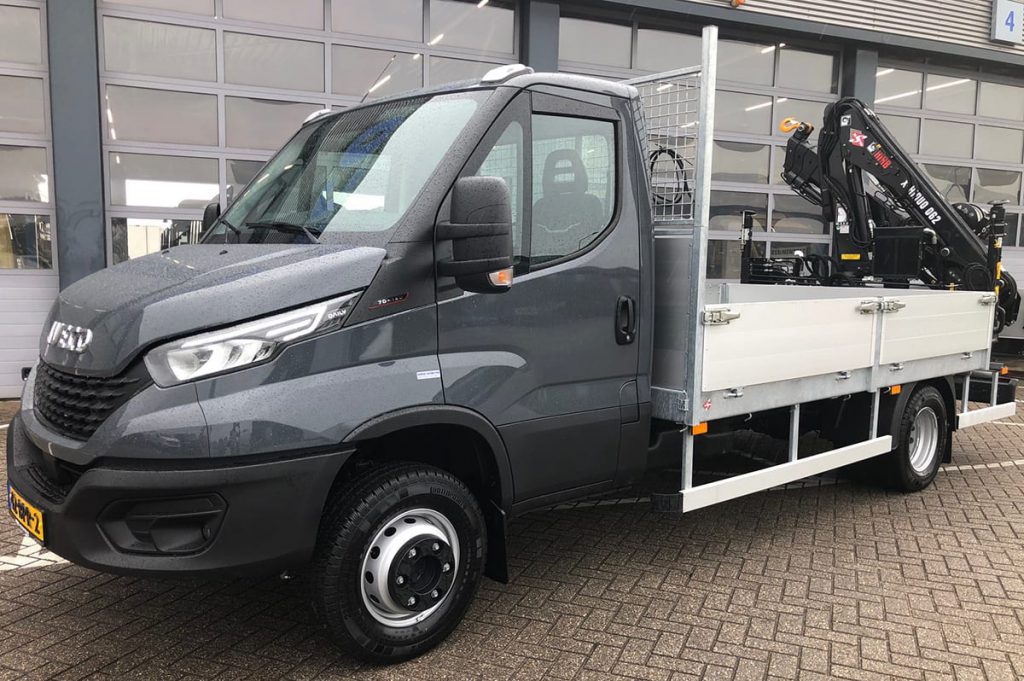 IVECO Daily 70C18 HIAB X-HIDUO 062