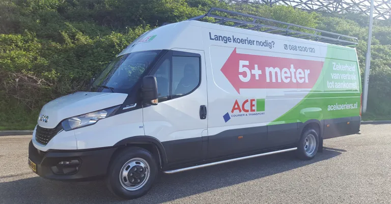 Ace Courier & Transport neemt ruime IVECO Daily in gebruik