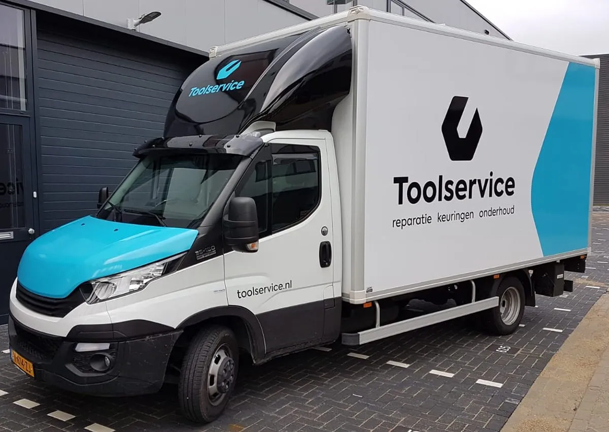 IVECO Daily bakwagen voor Toolservice