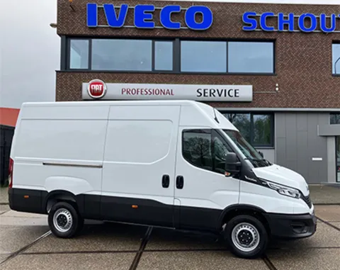 IVECO Daily 35S14A8 V “Schouten Edition” afgeleverd aan Mudde Allround