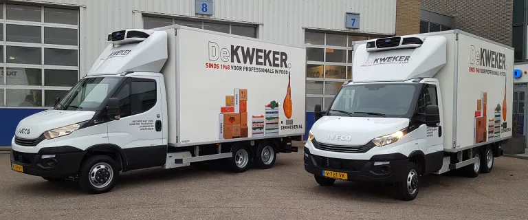 Twee IVECO Daily koelwagens voor De Kweker Levensmiddelengroothandel