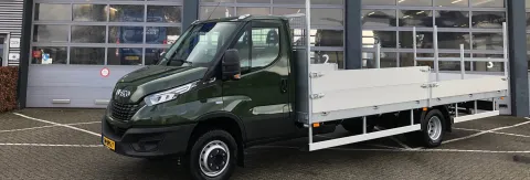 Nieuwe IVECO Daily 72C18H Hi-Matic voor Fa. Gebr. van Dorland