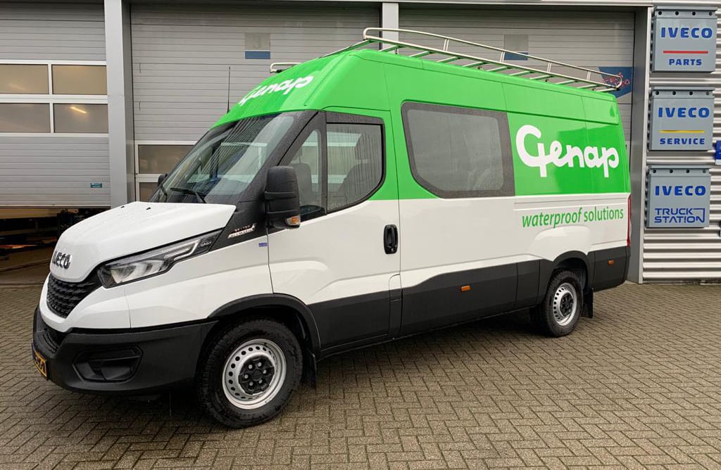 Nieuwe IVECO Daily Hi-Matic voor Genap Waterproof Solutions