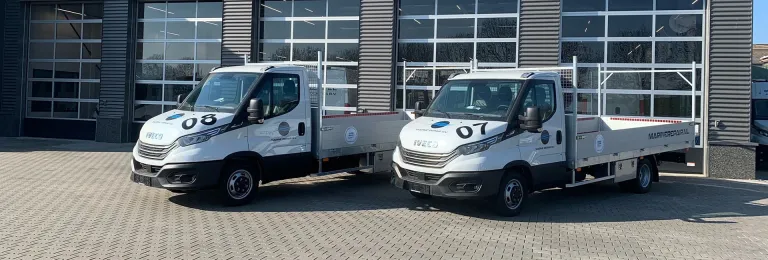 Marine Repair neemt 2 IVECO Daily’s met Verstappen openlaadbak in gebruik
