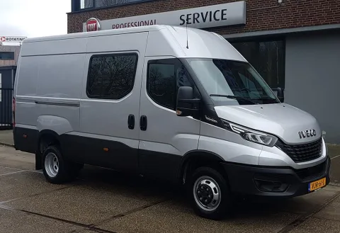 5-tons IVECO Daily bestelwagen voor Wim van Toledo