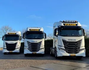 Drie nieuwe IVECO S-Way’s voor P. van der Nat Transport uit Giessen