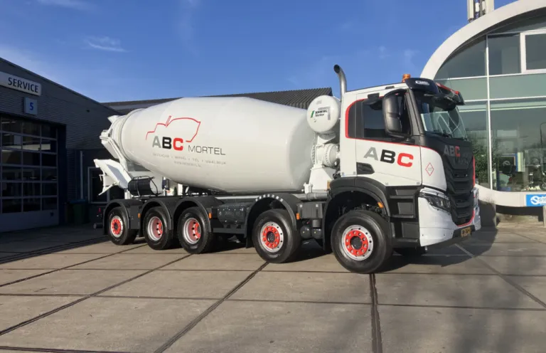 ABC Mortel kiest voor krachtige IVECO X-WAY