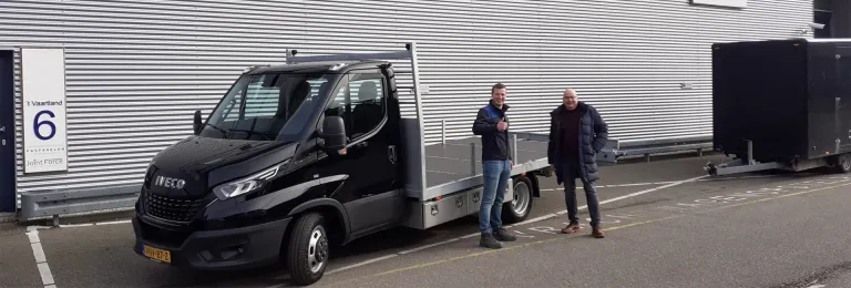 Pas Panelen neemt veelzijdige IVECO Daily in gebruik