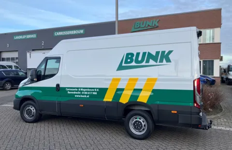 Bunk ontvangt nieuwe IVECO Daily