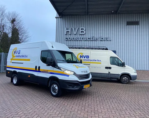 IVECO Daily 40C18HA8 V Gesloten Bestelwagen Afgeleverd aan HVB Constructie uit Hoogerheide