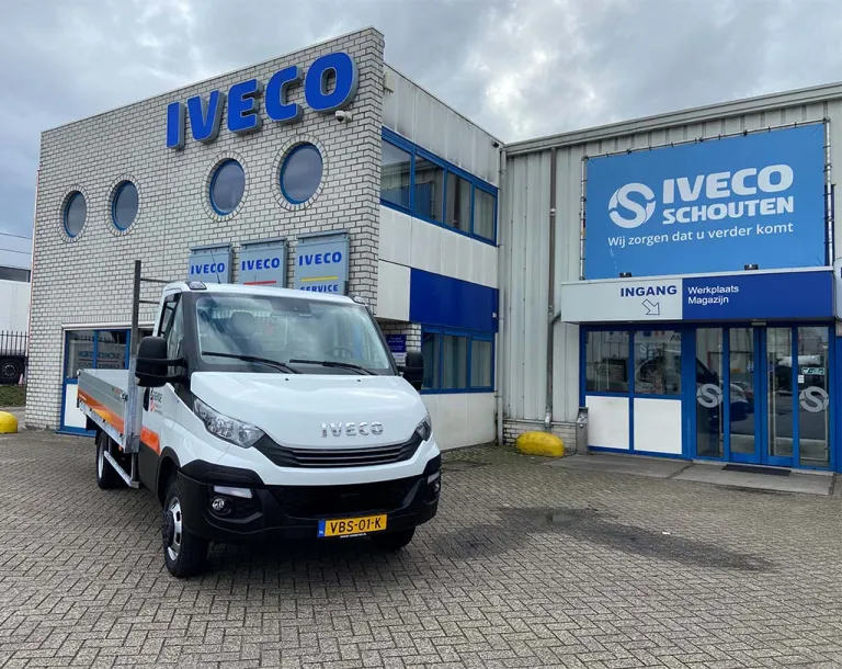 Berende Spoor- en Grondwerken neemt jong gebruikte IVECO Daily in gebruik