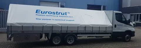IVECO Daily met Clixtar oplegger voor Eurostrut