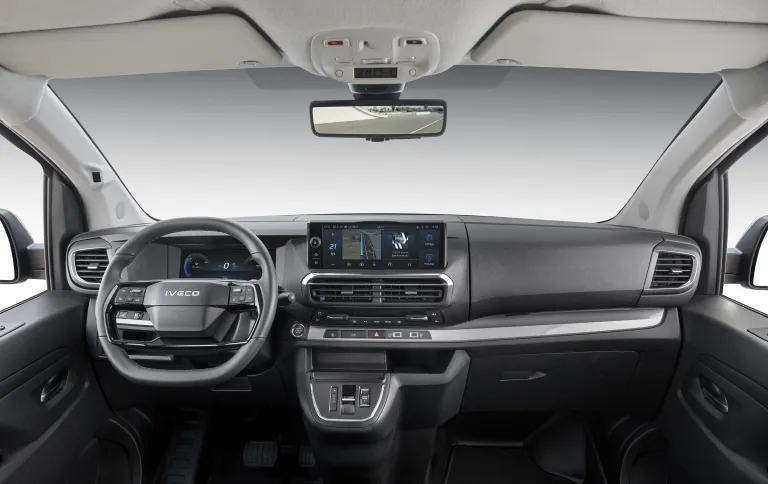 Breed dashboard-overzicht van de IVECO eJolly