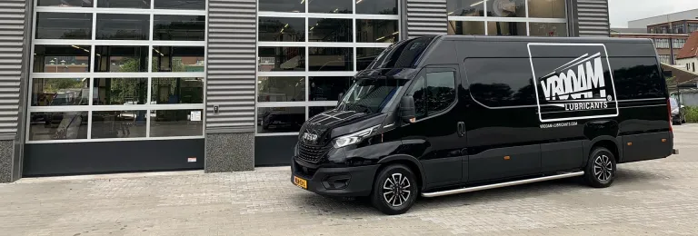 Prachtige Daily bestelwagen voor VROOAM Lubricants