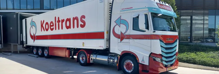 Nog 4 nieuwe IVECO S-WAY’s op Bio-LNG voor Koeltrans