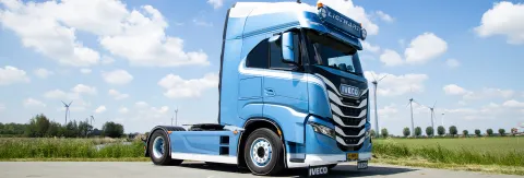 Prachtige IVECO S-WAY voor R. Ligthart Transport