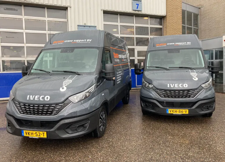 Dutch Crane Support BV neemt twee nieuwe IVECO Daily’s