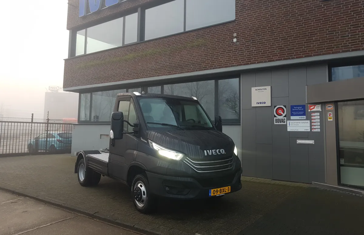 Totaal Compleet breidt wagenpark uit met nieuwe IVECO BE C1 trekker