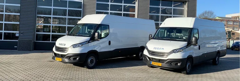 Twee nieuwe IVECO Daily’s voor Reppel koeriers uit Dordrecht