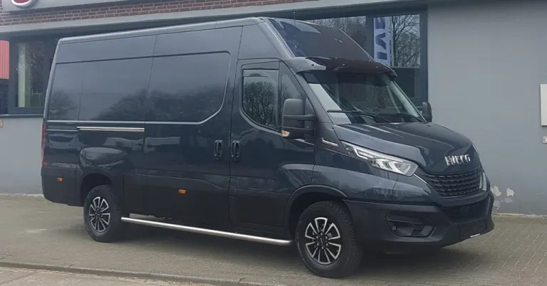 Ferry “De Hoefsmid” neemt nieuwe IVECO Daily Hi-Matic in gebruik