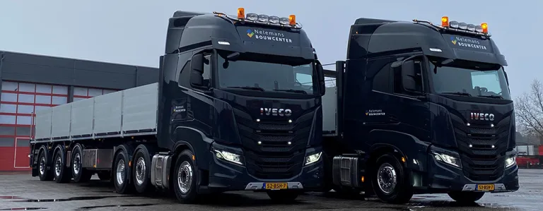 Twee IVECO S-WAY’s voor Bouwcenter Nelemans