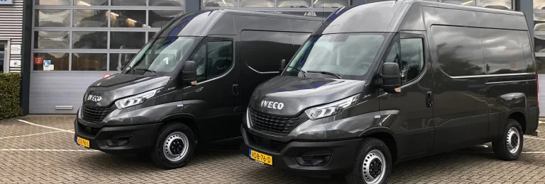 Hoveniersbedrijf Frank van den Berg neemt twee nieuwe IVECO Daily’s in gebruik