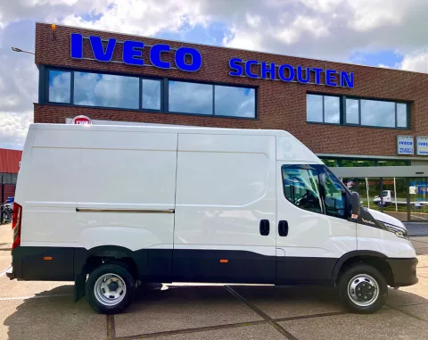 IVECO Daily afgeleverd aan Sinke Betononderhoud uit Oud-Beijerland