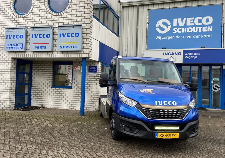 Unieke IVECO Daily trekker voor VDT Autotransport