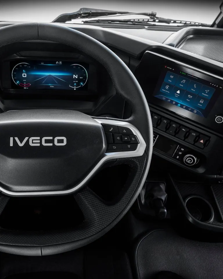 Digitaal instrumentenpaneel en touchscreen van de IVECO T-Way