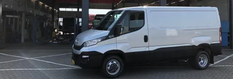 Nieuwe IVECO Daily voor Vishandel Arjan & Chantal Zoer