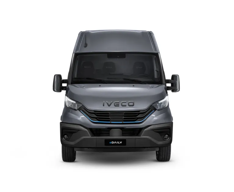IVECO eDaily bestelwagen, vooraanzicht (studio)