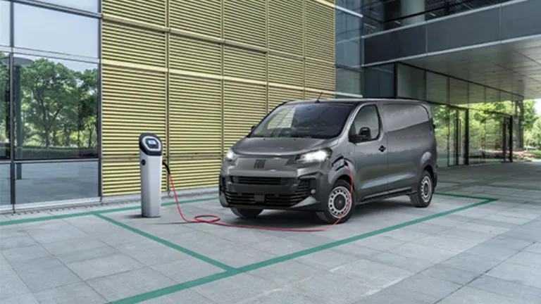 Fiat E-Scudo aan de laadpaal