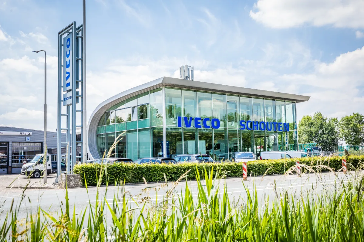 Vestiging Almkerk IVECO Schouten